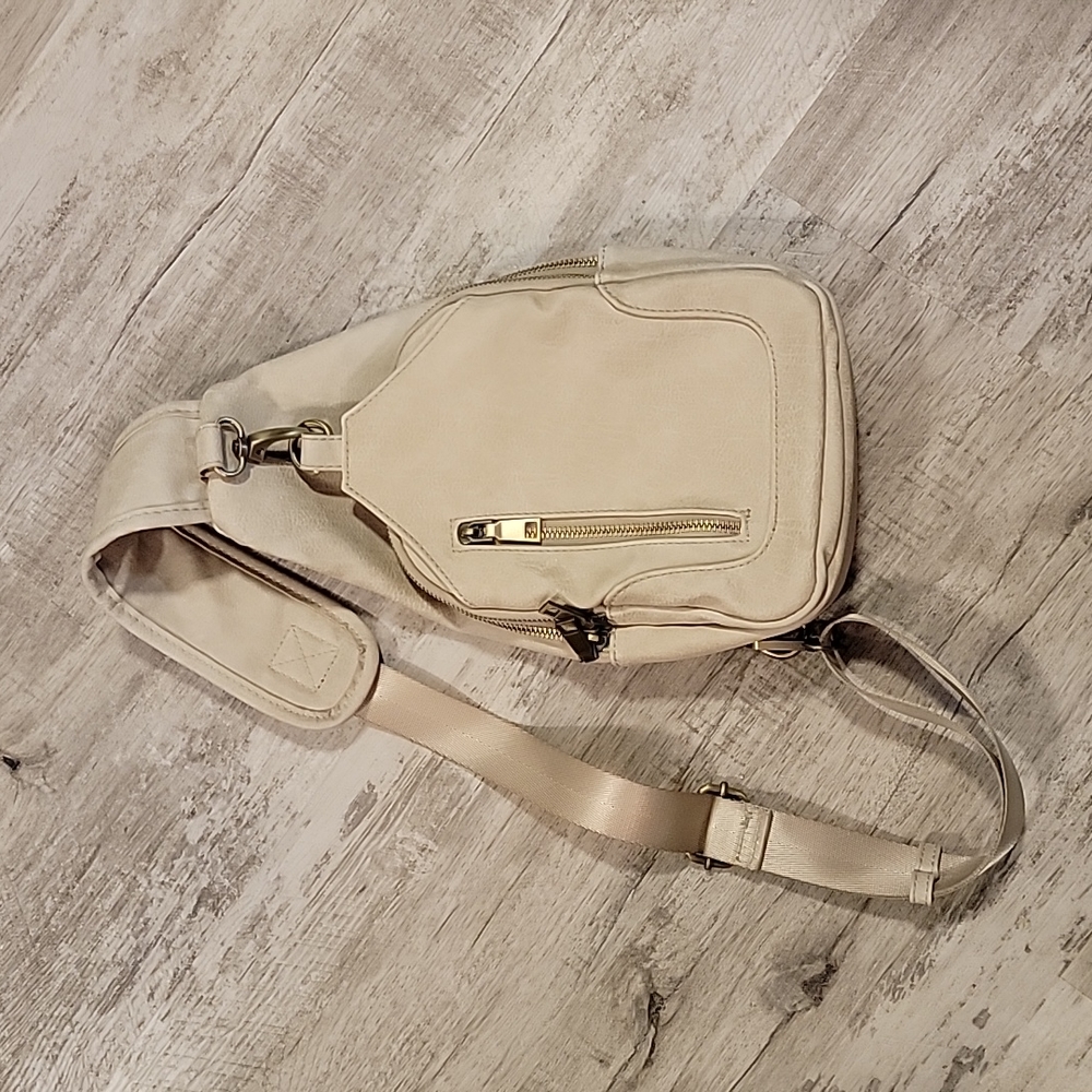 Sling Bag